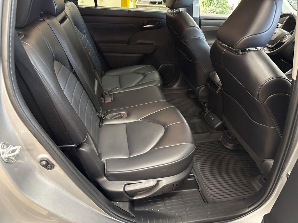 used 2022 Toyota Highlander car, priced at $36,934