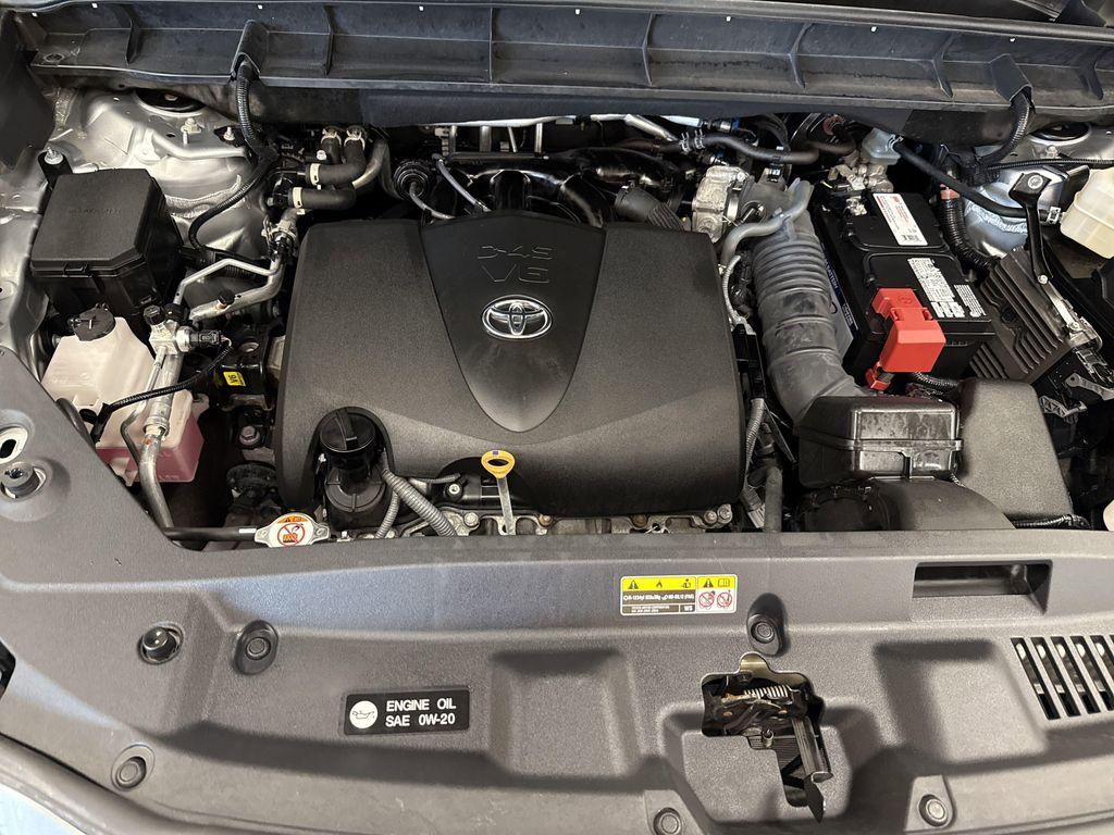 used 2022 Toyota Highlander car, priced at $36,934