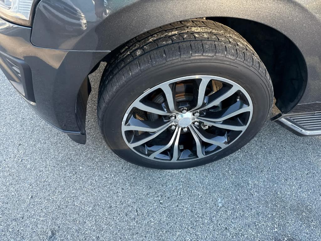 used 2020 Ford Expedition car, priced at $25,269