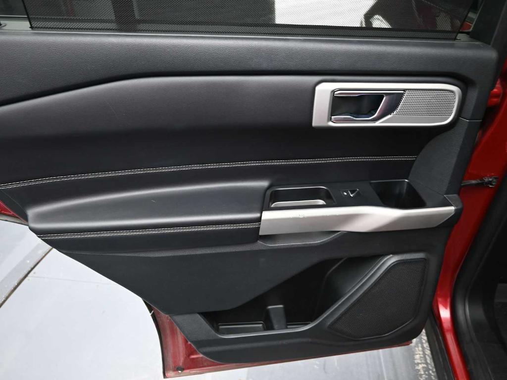 used 2021 Ford Explorer car, priced at $20,911