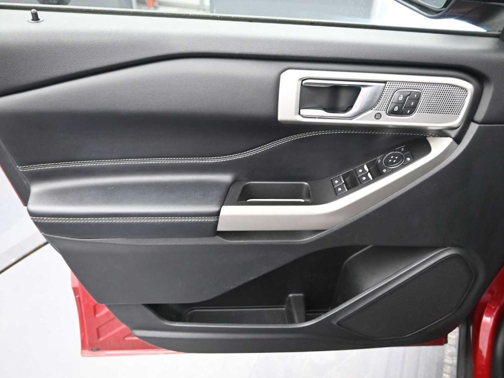 used 2021 Ford Explorer car, priced at $20,911