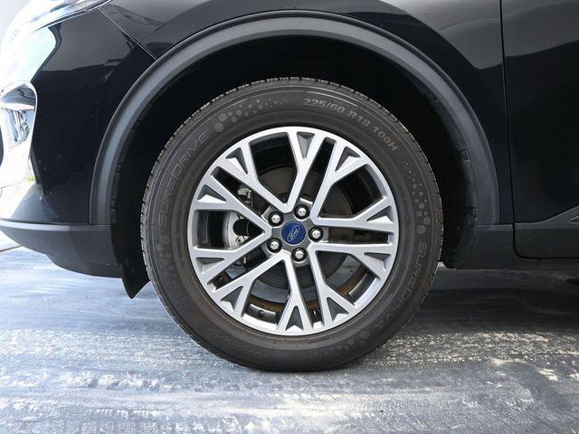 used 2021 Ford Escape car, priced at $21,500