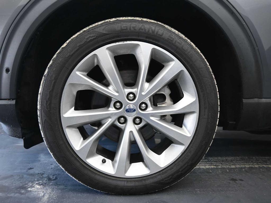 used 2022 Ford Explorer car, priced at $35,490