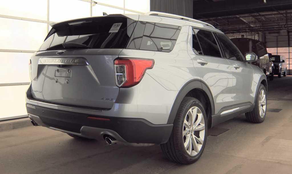 used 2022 Ford Explorer car, priced at $39,390