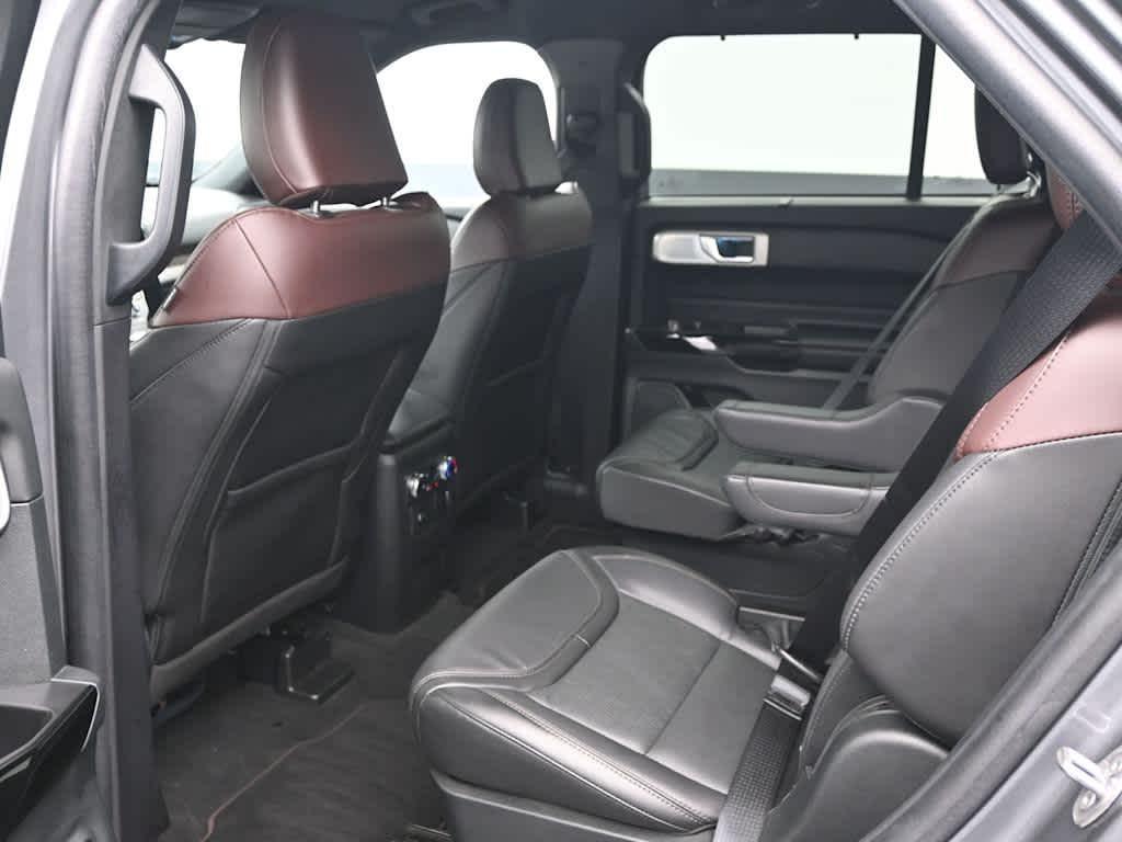 used 2022 Ford Explorer car, priced at $39,390