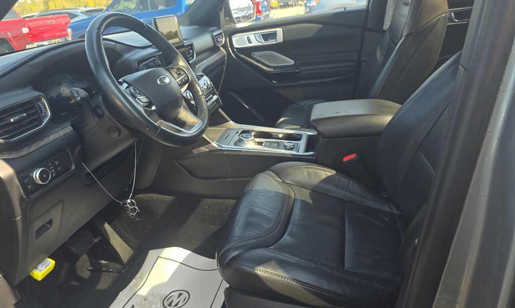 used 2022 Ford Explorer car, priced at $39,390