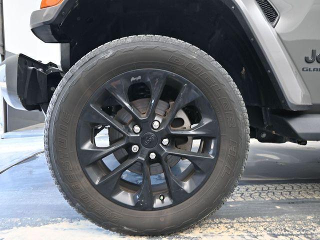 used 2022 Jeep Gladiator car, priced at $35,499