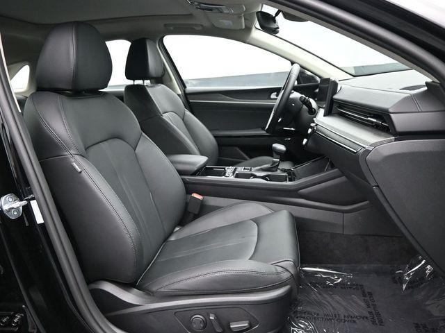 used 2025 Kia K5 car, priced at $31,700