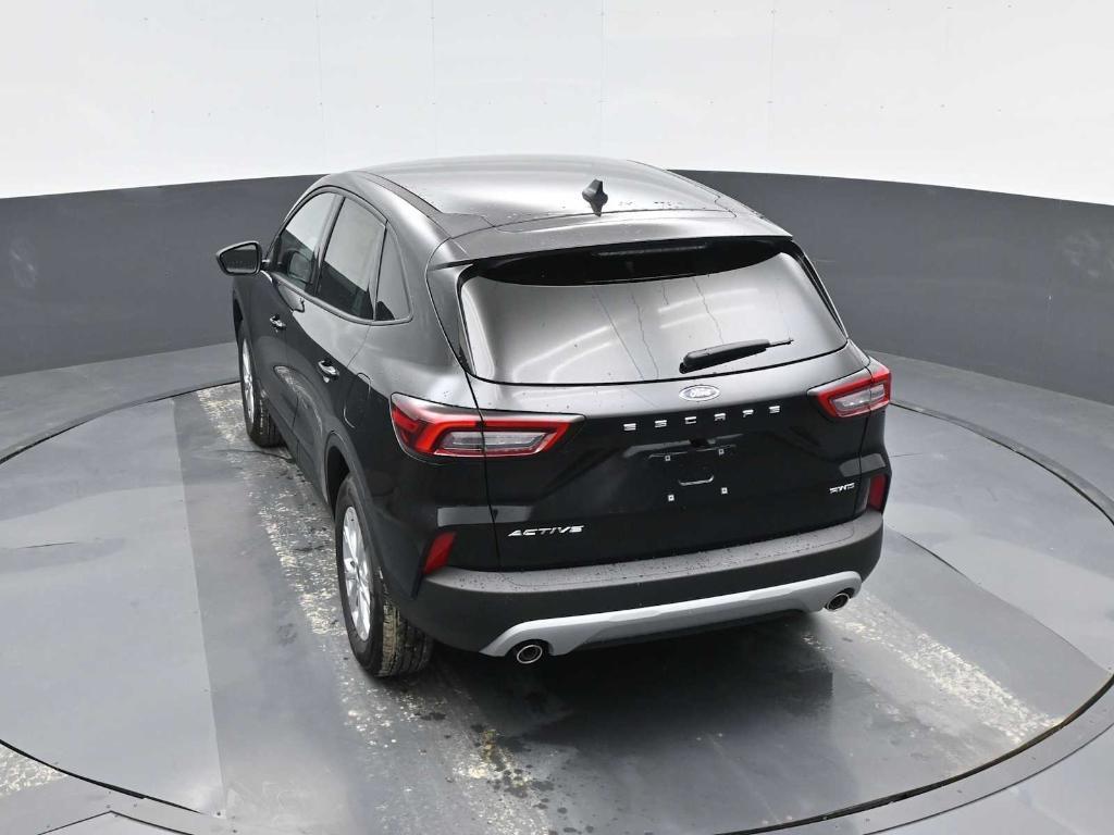 new 2025 Ford Escape car, priced at $30,245
