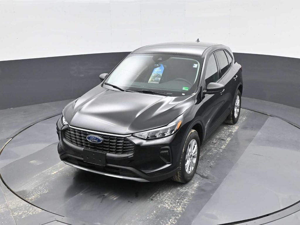 new 2025 Ford Escape car, priced at $30,245