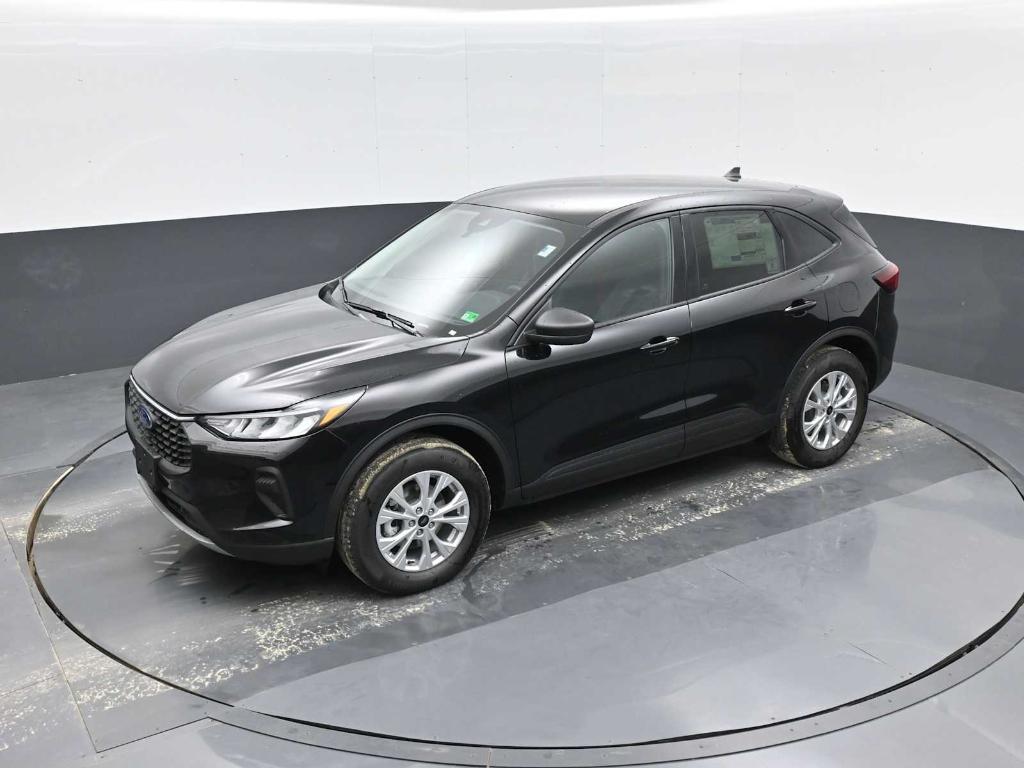 new 2025 Ford Escape car, priced at $30,245