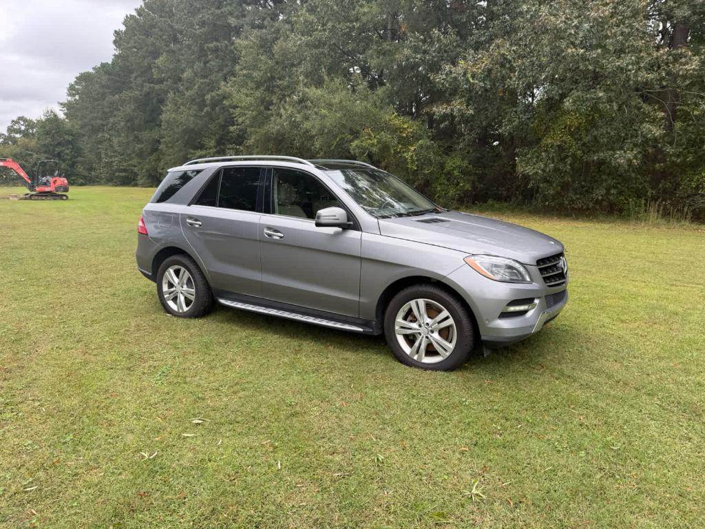 used 2014 Mercedes-Benz M-Class car, priced at $12,996