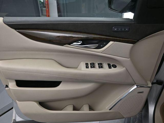 used 2018 Cadillac Escalade ESV car, priced at $29,859