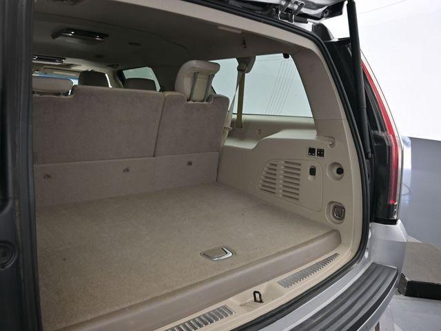 used 2018 Cadillac Escalade ESV car, priced at $29,859