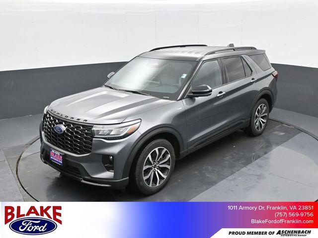new 2025 Ford Explorer car, priced at $50,357