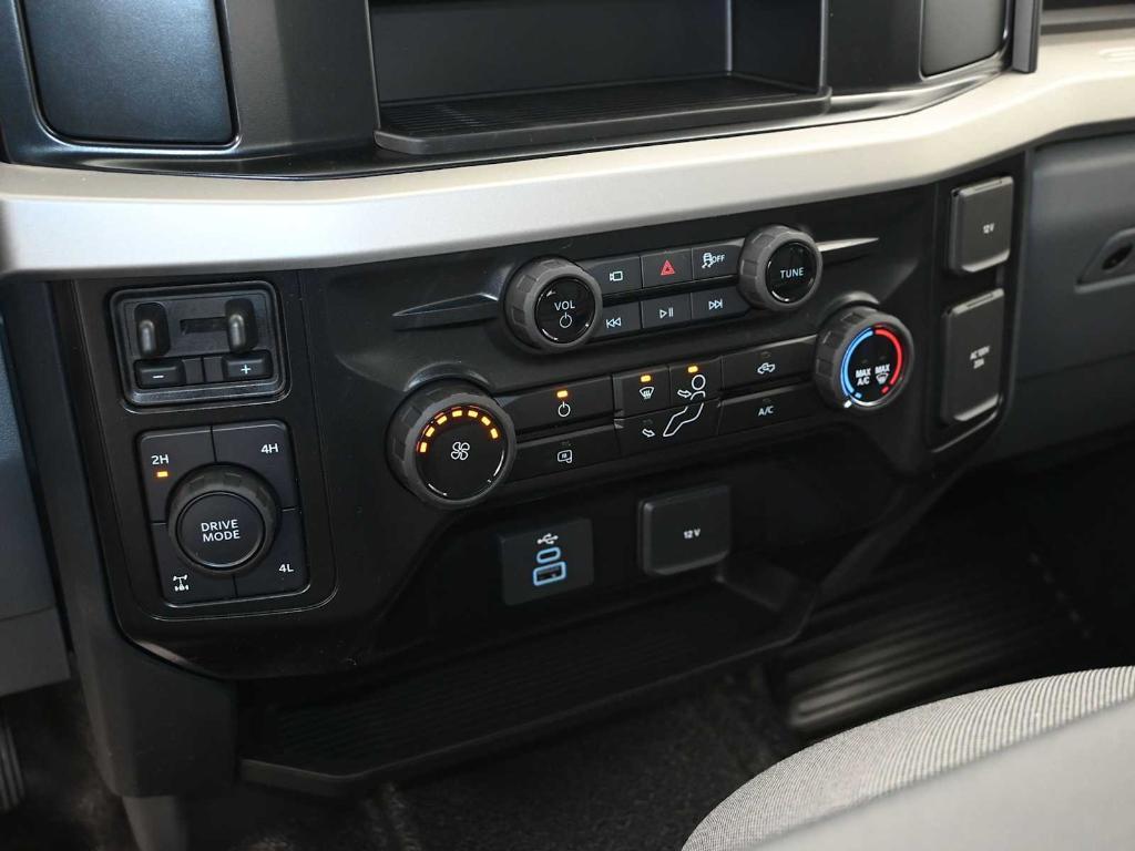 new 2025 Ford F-350 car, priced at $69,915