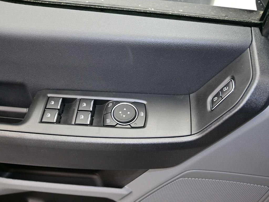 new 2025 Ford F-350 car, priced at $69,915