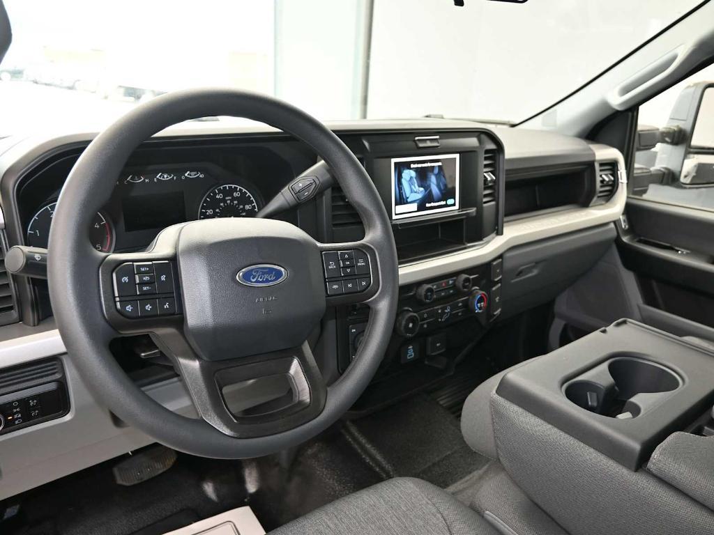 new 2025 Ford F-350 car, priced at $69,915