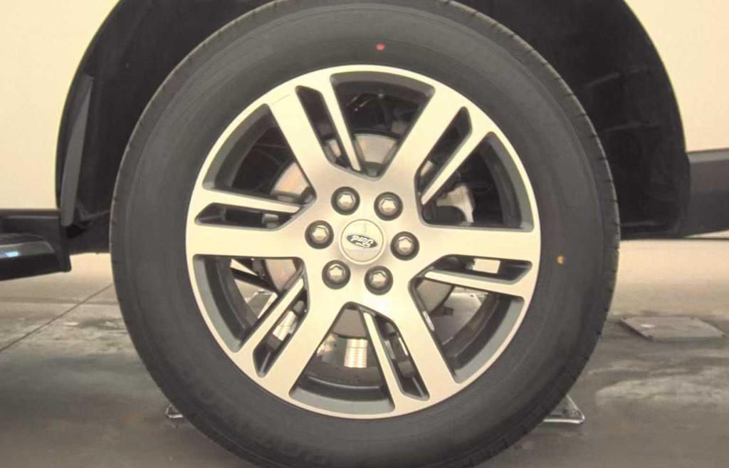 used 2022 Ford Expedition car, priced at $30,887