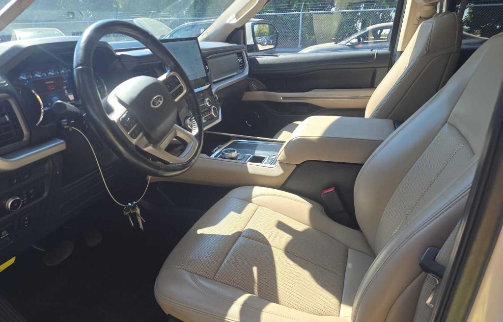 used 2022 Ford Expedition car, priced at $30,887