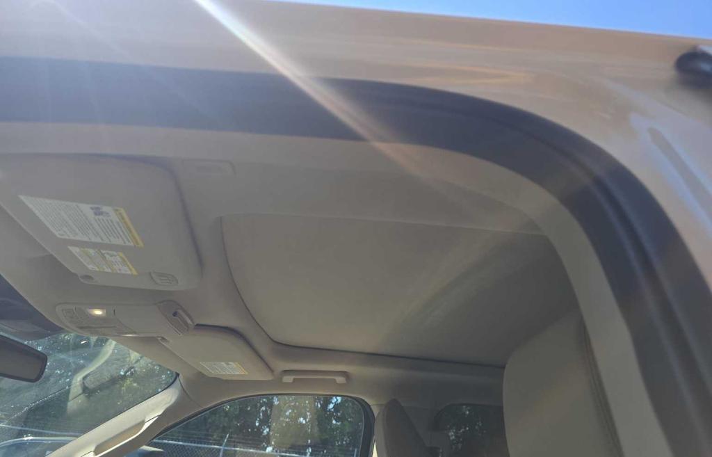 used 2022 Ford Expedition car, priced at $30,887