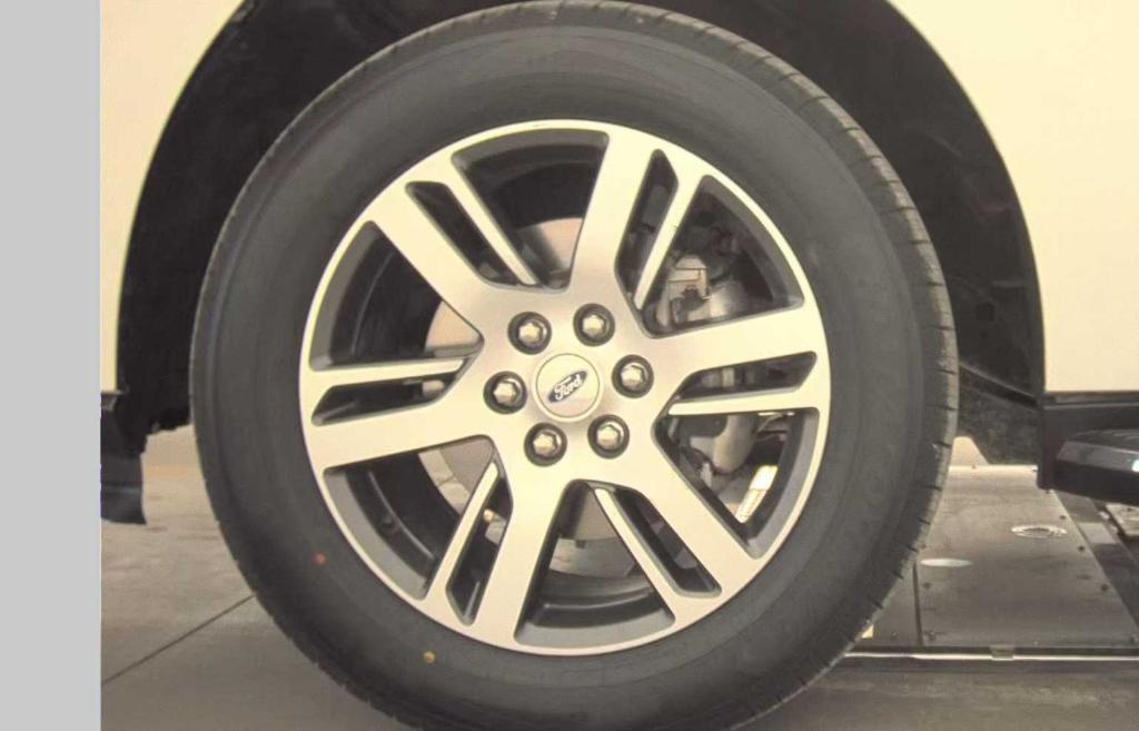 used 2022 Ford Expedition car, priced at $30,887