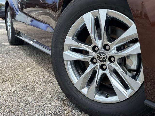 new 2024 Toyota Sienna car, priced at $55,494