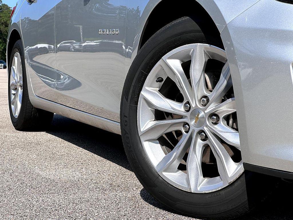 used 2022 Chevrolet Malibu car, priced at $18,023