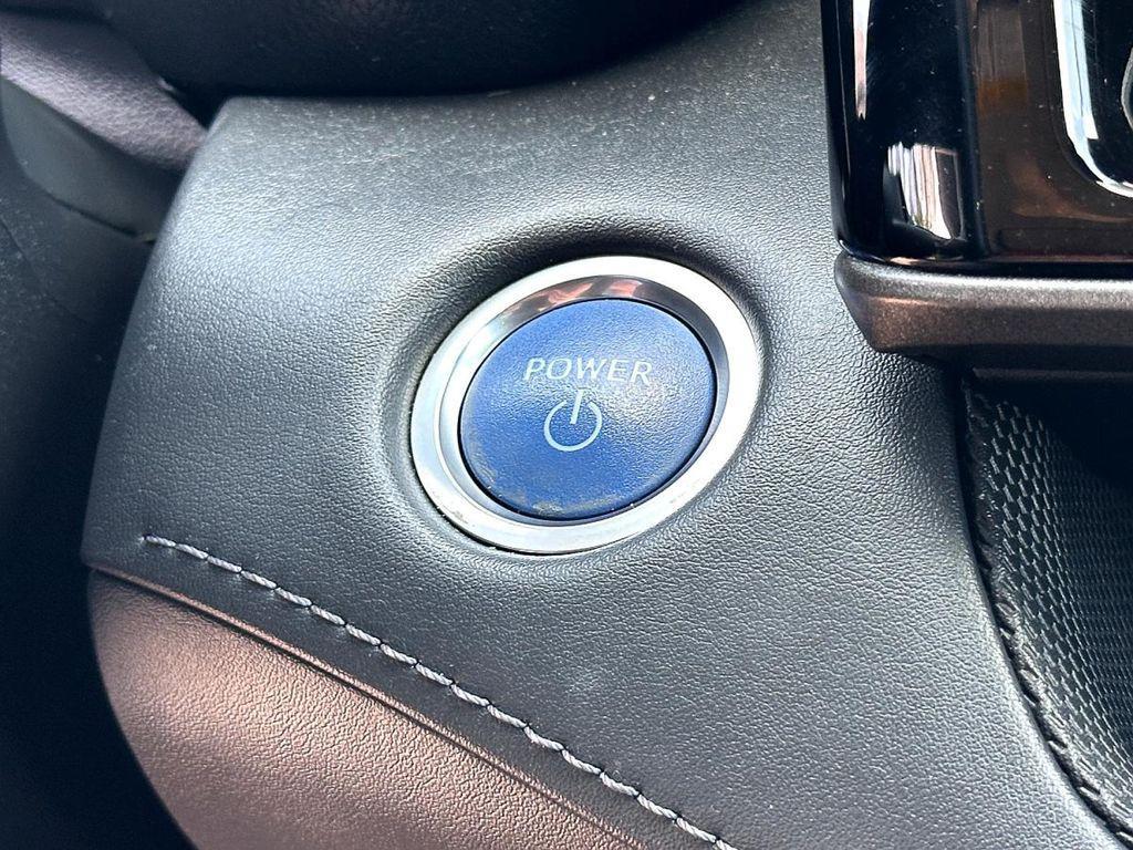 used 2021 Toyota Highlander Hybrid car, priced at $35,991