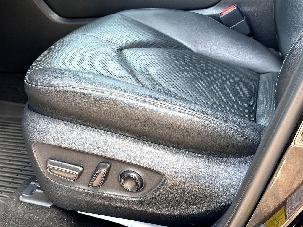 used 2021 Toyota Highlander Hybrid car, priced at $35,991