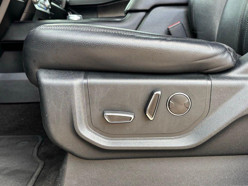 used 2020 Ford Expedition car, priced at $25,953