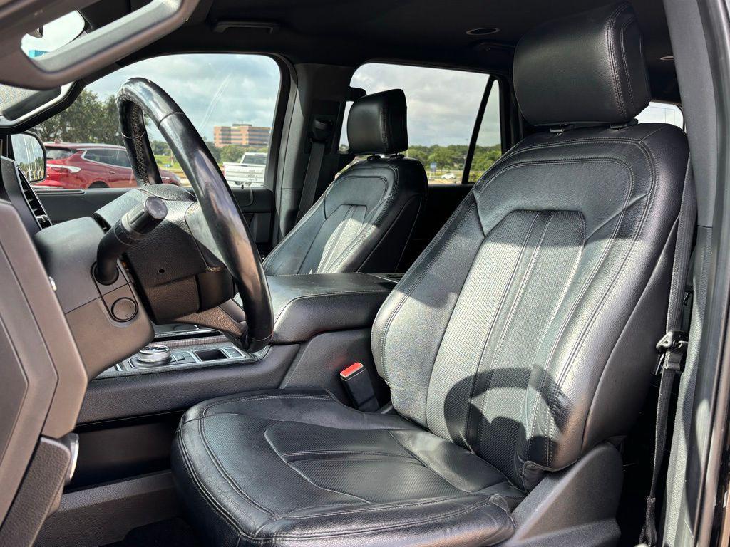 used 2020 Ford Expedition car, priced at $25,953