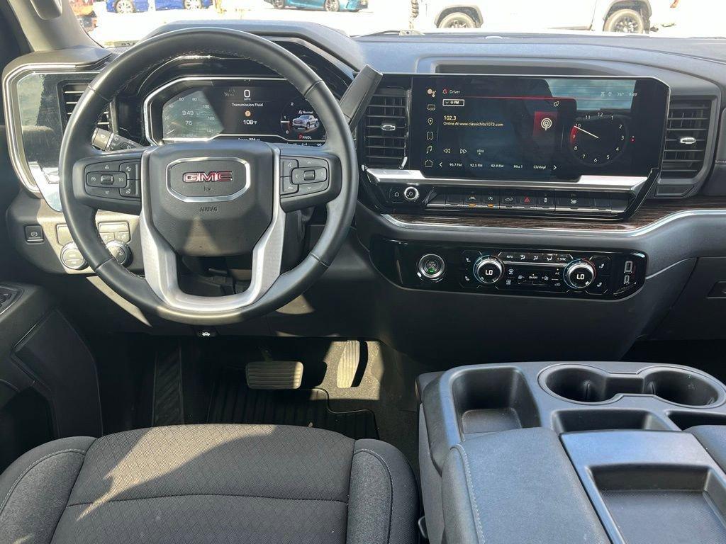 used 2024 GMC Sierra 1500 car, priced at $37,759