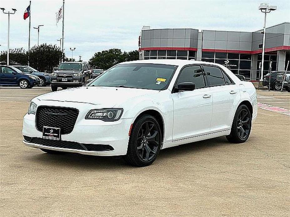 used 2022 Chrysler 300 car, priced at $24,388