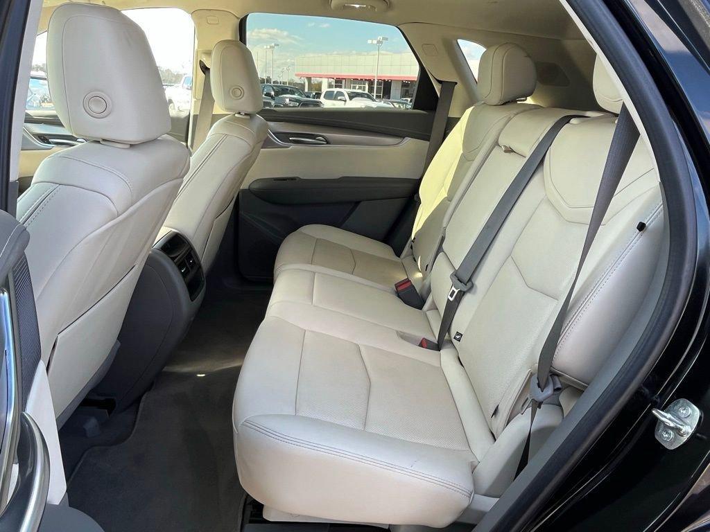 used 2023 Cadillac XT5 car, priced at $27,418