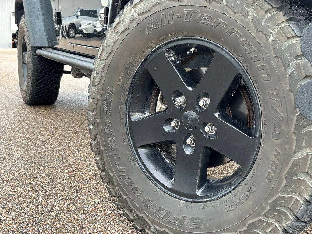 used 2016 Jeep Wrangler Unlimited car, priced at $23,188