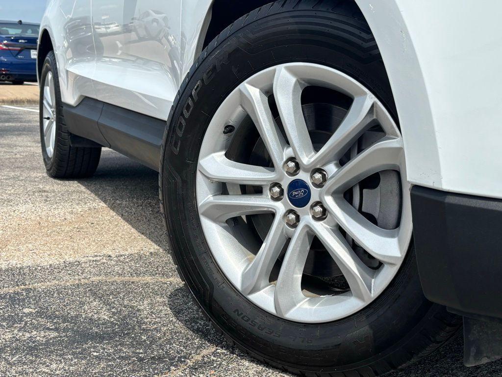 used 2024 Ford Edge car, priced at $26,791