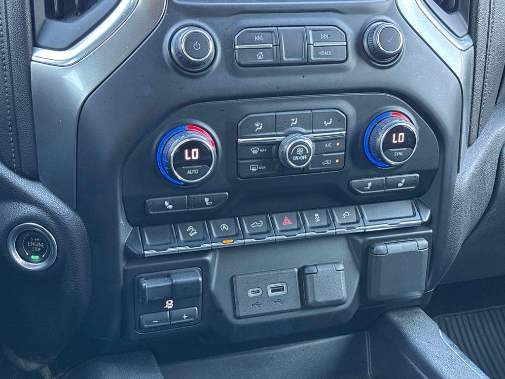 used 2021 Chevrolet Silverado 1500 car, priced at $32,991
