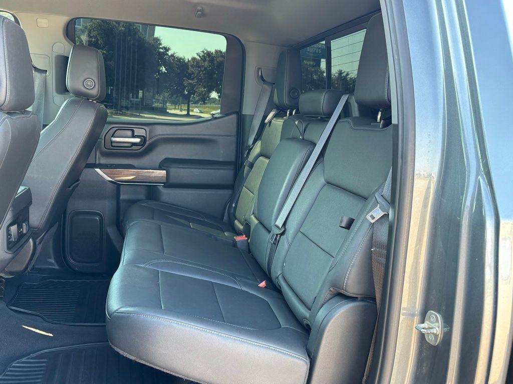 used 2021 Chevrolet Silverado 1500 car, priced at $32,991