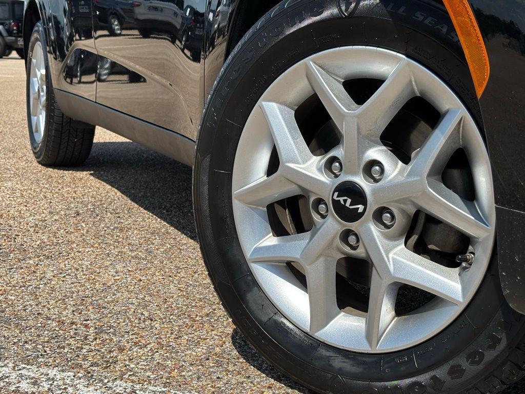 used 2024 Kia Soul car, priced at $17,558