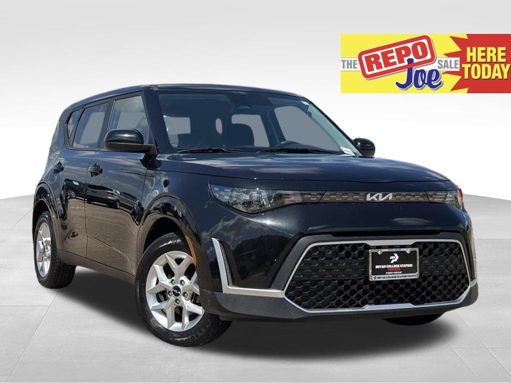 used 2024 Kia Soul car, priced at $17,558