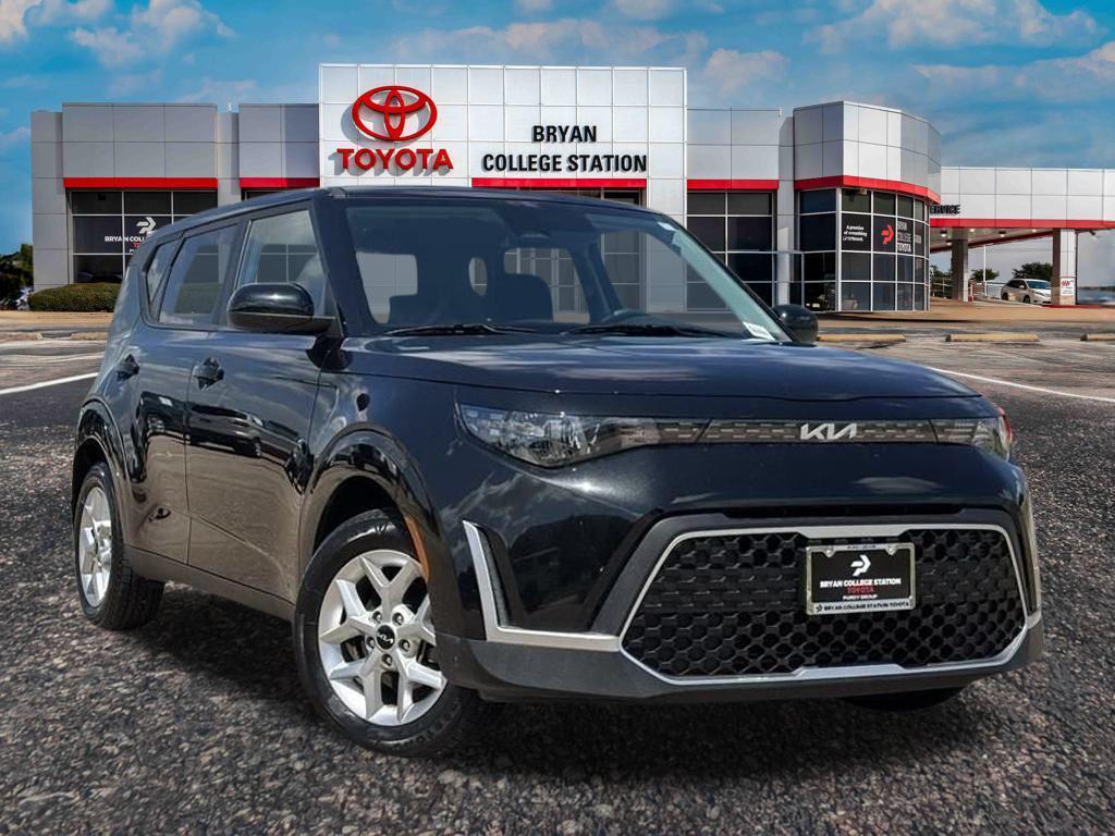 used 2024 Kia Soul car, priced at $16,925