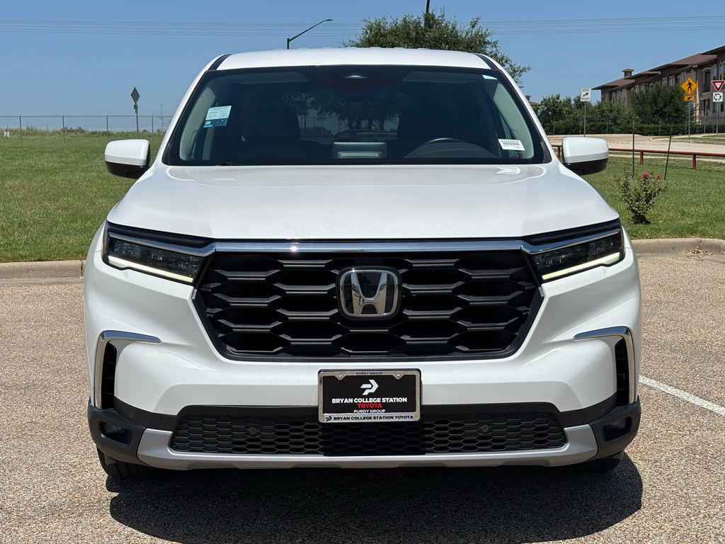 used 2024 Honda Pilot car, priced at $36,797