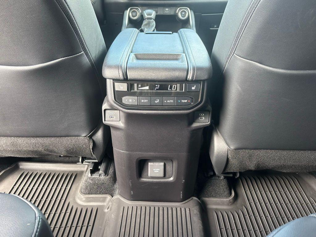 new 2025 Toyota Grand Highlander car, priced at $55,084