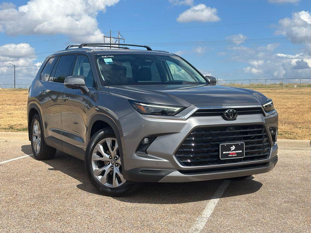 new 2025 Toyota Grand Highlander car, priced at $55,084