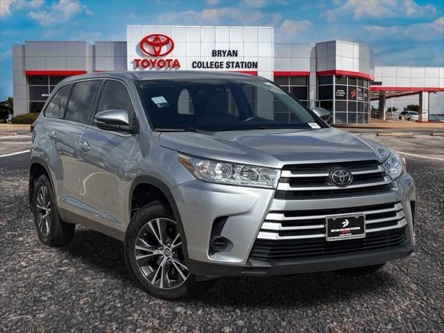 used 2019 Toyota Highlander car, priced at $18,517