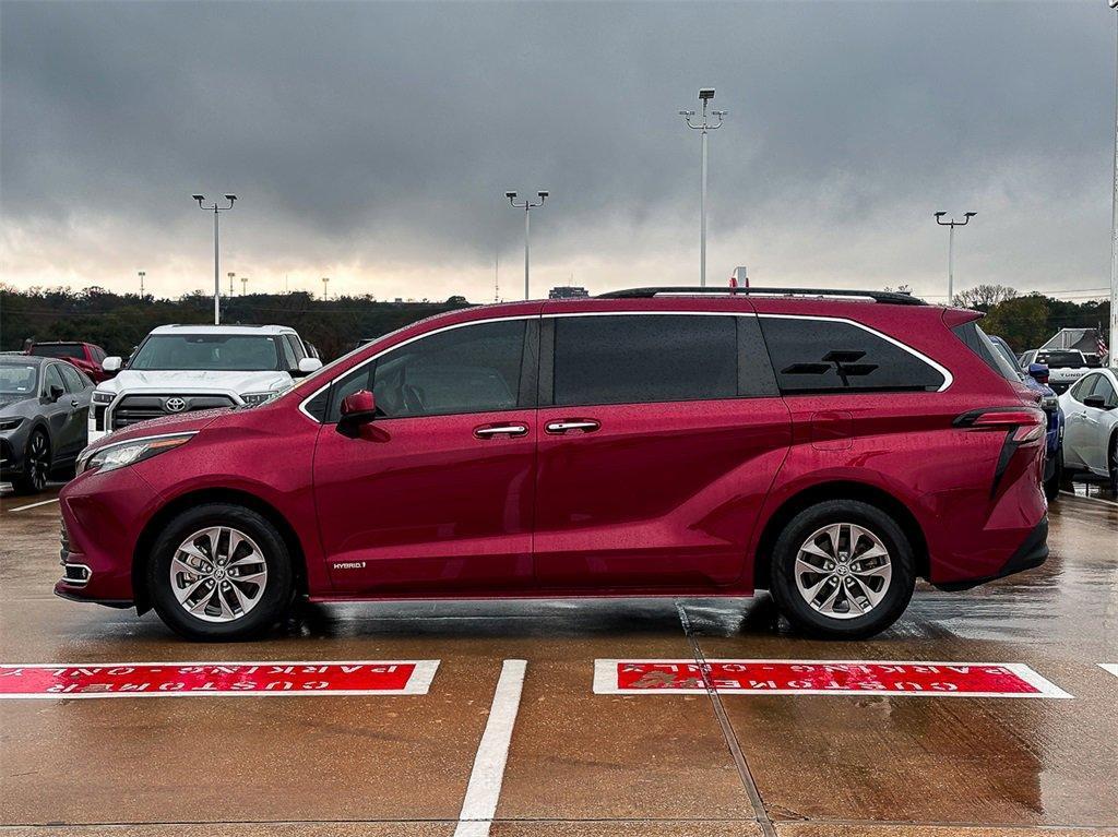 used 2021 Toyota Sienna car, priced at $31,902