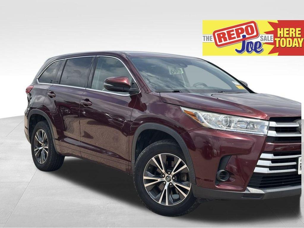 used 2017 Toyota Highlander car, priced at $18,991