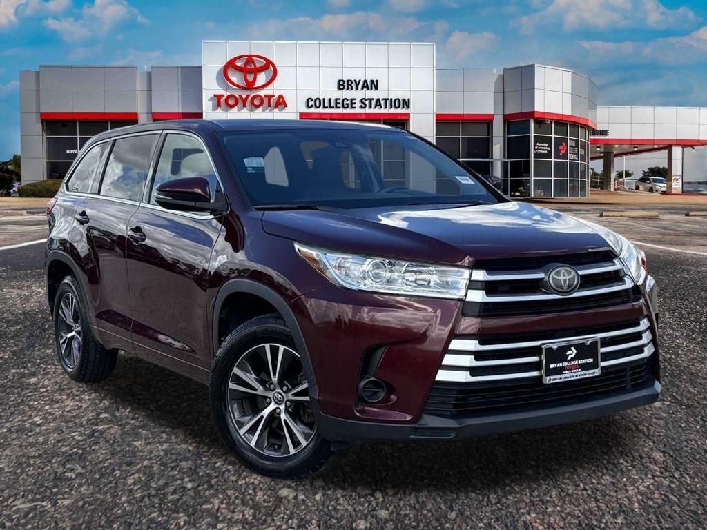 used 2017 Toyota Highlander car, priced at $18,319