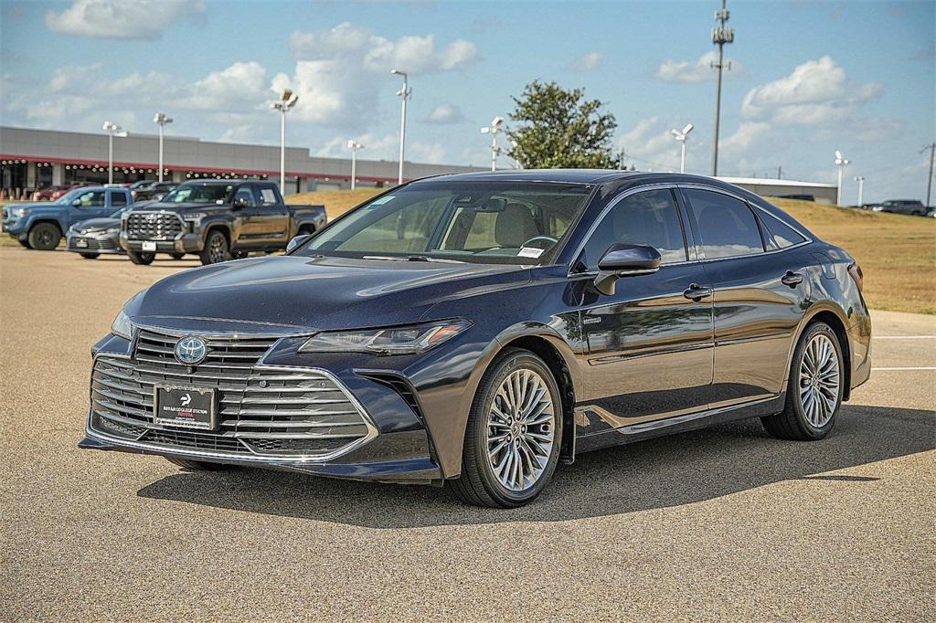 used 2020 Toyota Avalon Hybrid car, priced at $25,952